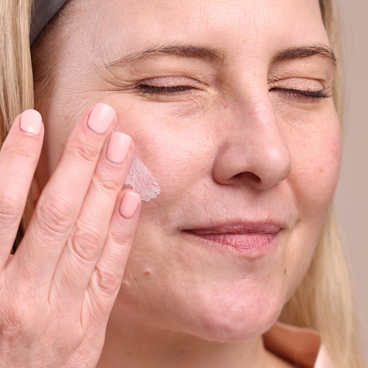 Bright Skin Moisturizer SPF 40